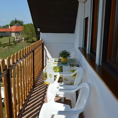 11 Apartmán *