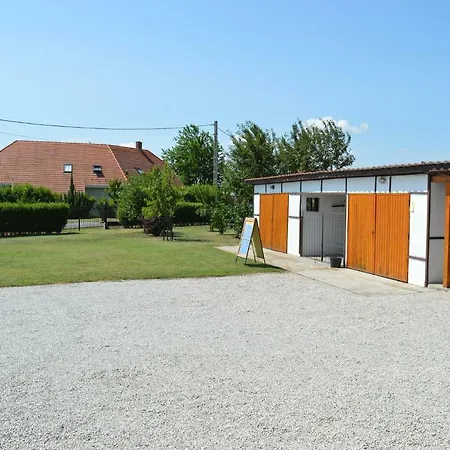 11 Apartmán